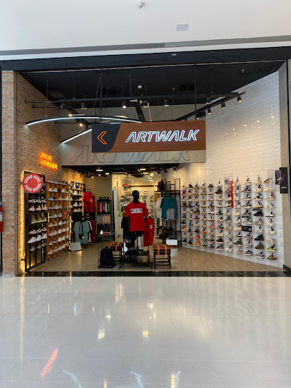 Authentic Feet