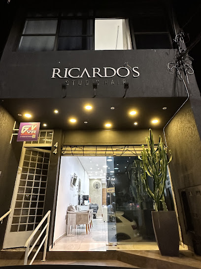 Ricardo's Studio Hair